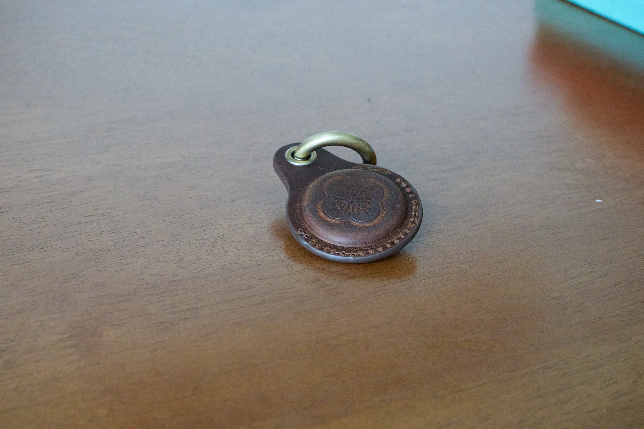 Leather Apple Air Tag Holder (IMPERFECT)